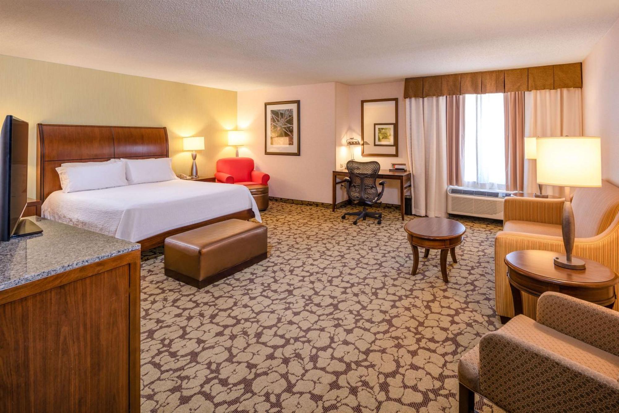 Hilton Garden Inn Portland Airport Buitenkant foto